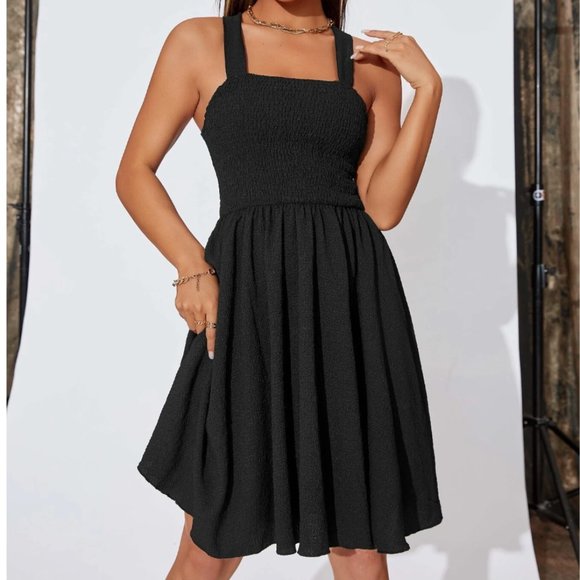 Criss Cross Tie Back Shirred Cami Dress - Picture 2 of 7